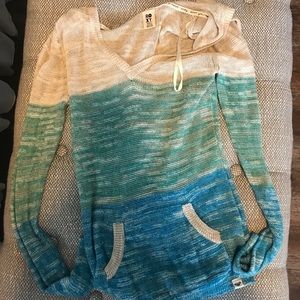 Roxy sweater